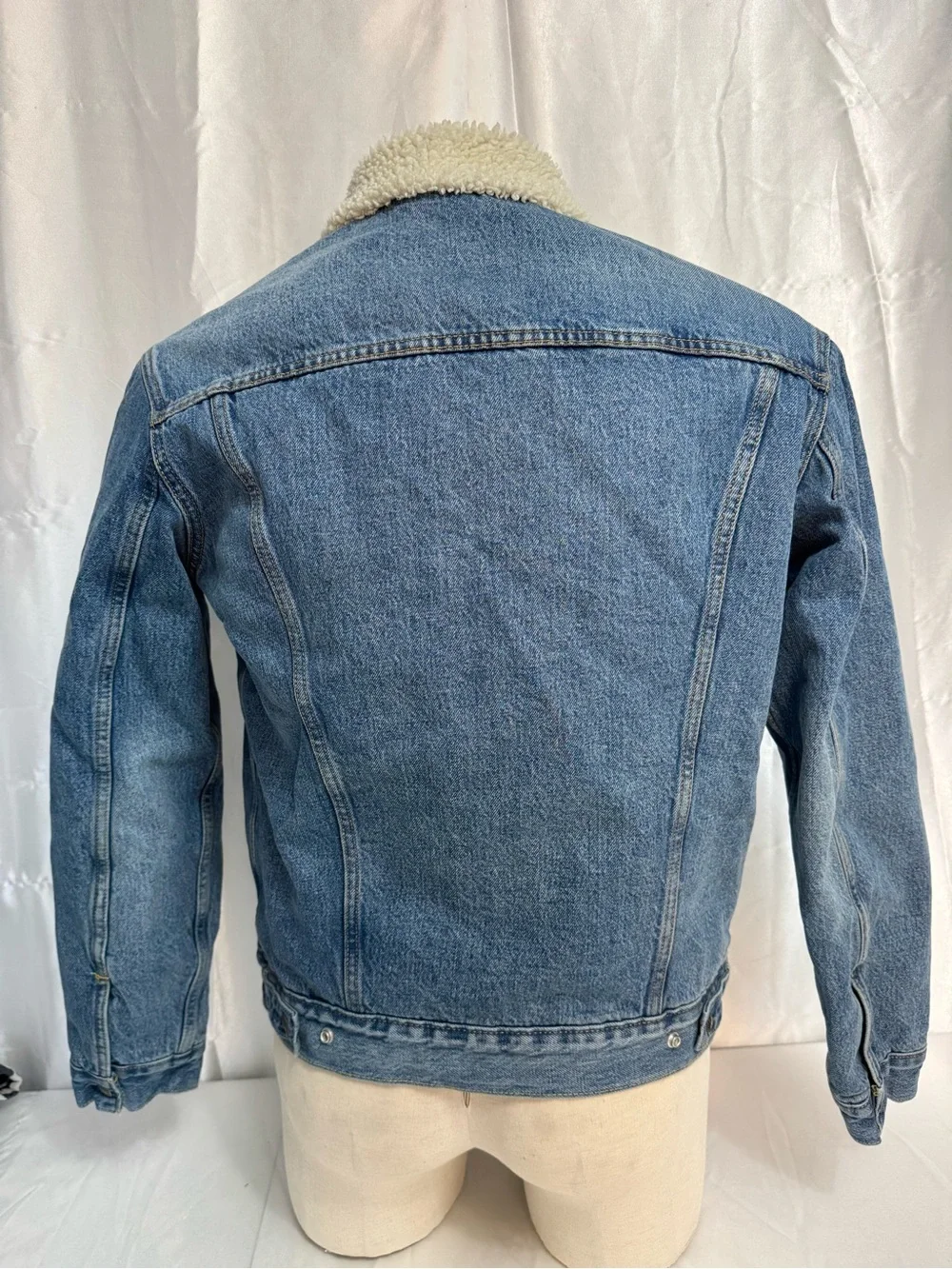 Levi's Men's Denim Type III Sherpa Lined Trucker Jacket EUC